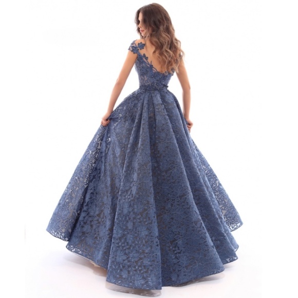 Tarik Ediz blue lace prom / evening dress / Gown - Picture 2 of 7